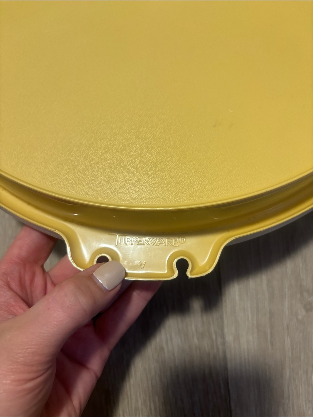 TUPPERWARE - Picture 4 of 4